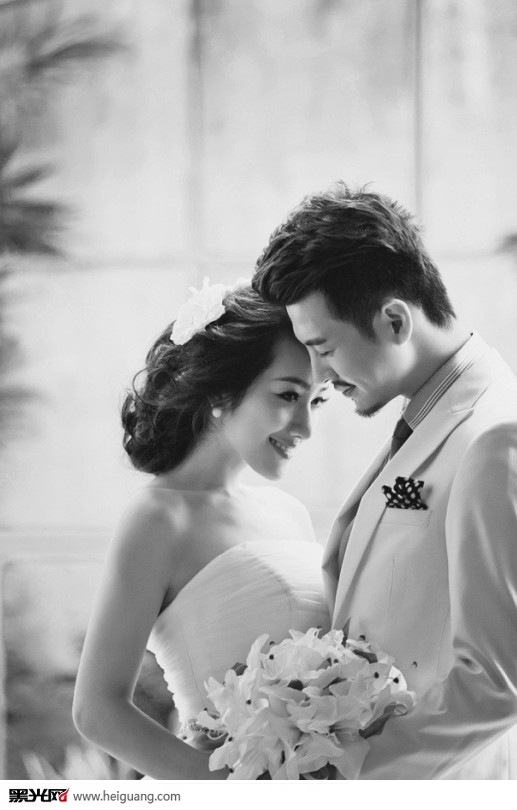 点击大图看下一张:爱笑的眼睛 婚纱摄影