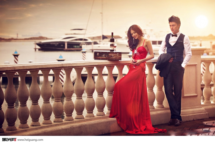 点击大图看下一张:日光海岸 婚纱摄影