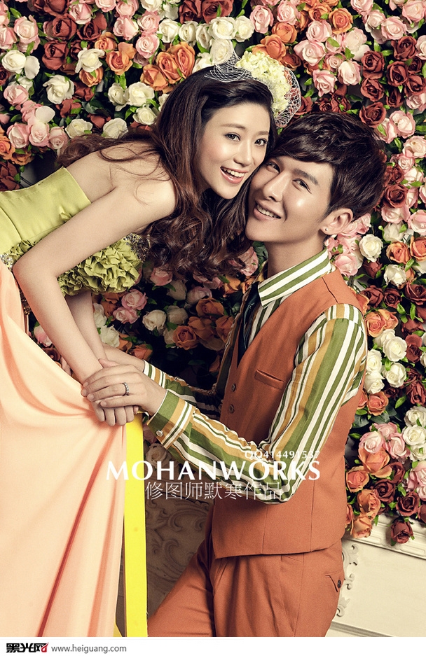 点击大图看下一张:玫瑰情缘 婚纱摄影