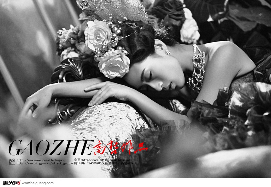 点击大图看下一张:宫廷来袭 婚纱摄影