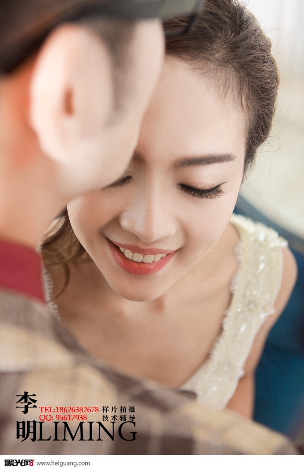 点击大图看下一张：惊喜的爱 婚纱摄影