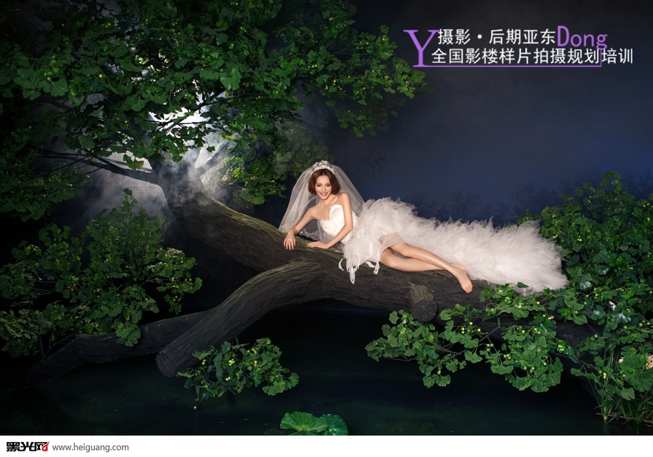 点击大图看下一张：欧纱蔓情缘 婚纱摄影