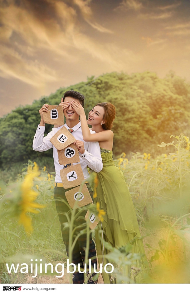 点击大图看下一张：香草园 婚纱摄影