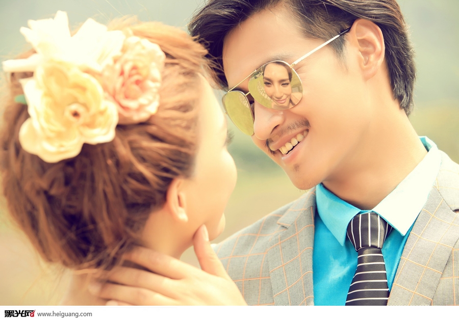 点击大图看下一张:爱的狂想曲 婚纱摄影