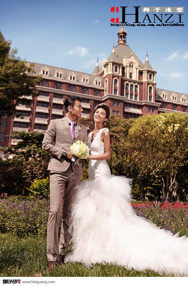 点击大图看下一张:恋爱季节 婚纱摄影