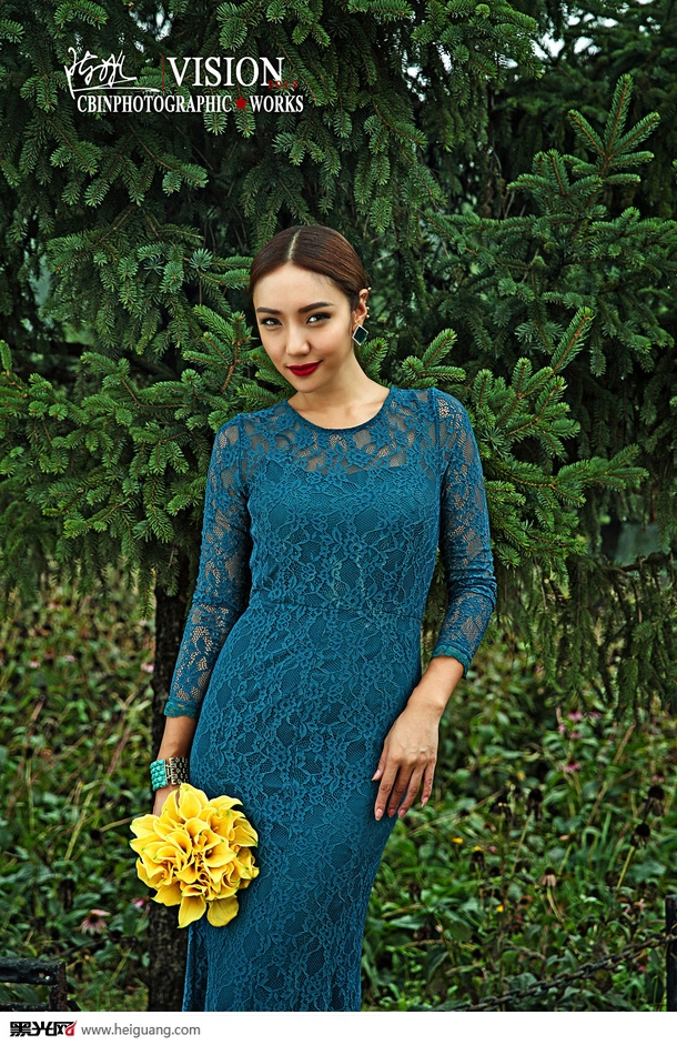 点击大图看下一张：园之爱 婚纱摄影