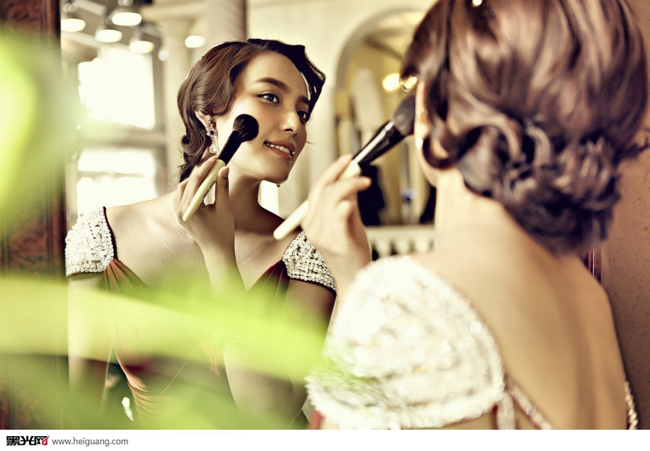 点击大图看下一张:爱情主义 婚纱摄影