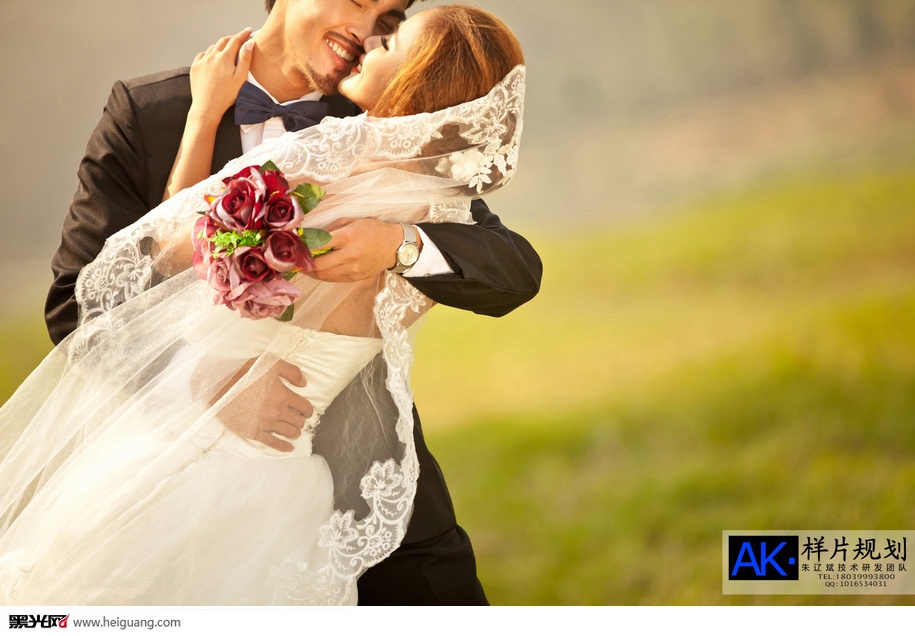 点击大图看下一张:幸福的爱 婚纱摄影
