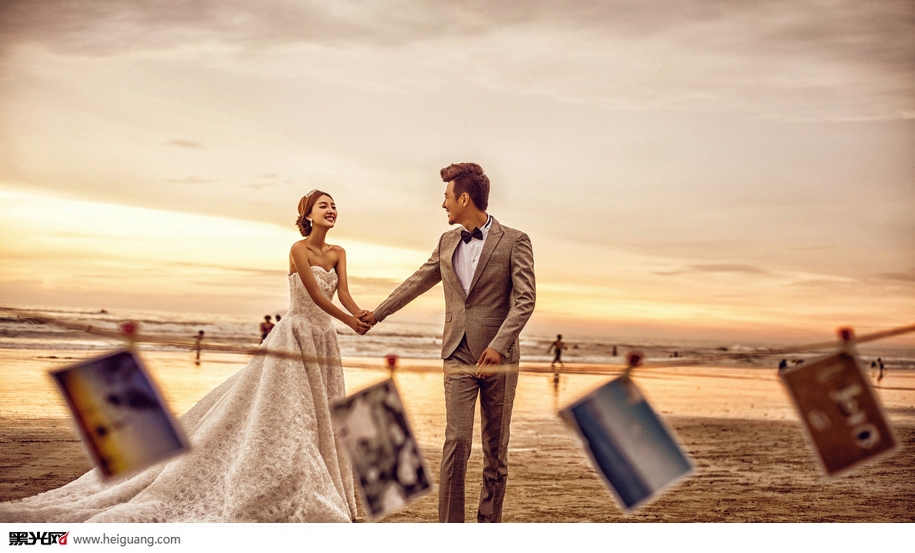 点击大图看下一张：海滩 婚纱摄影