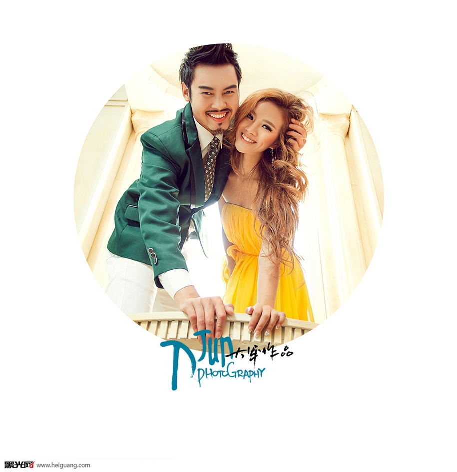 点击大图看下一张：钟爱 婚纱摄影