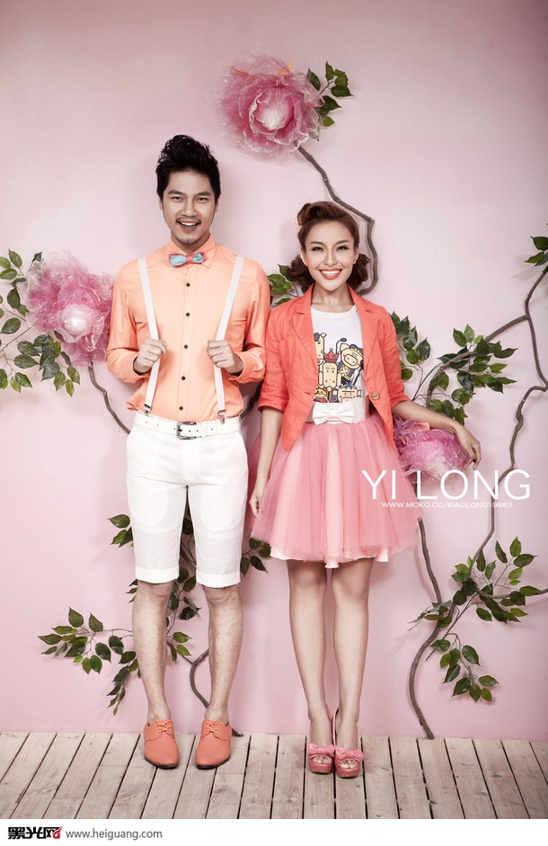 点击大图看下一张：与你相依 婚纱摄影