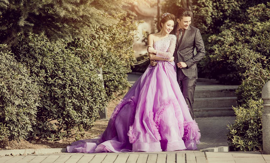 点击大图看下一张：托斯卡庄园 婚纱摄影
