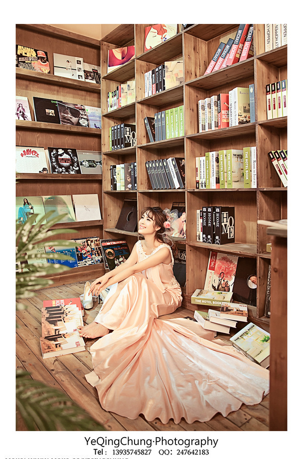 点击大图看下一张：书房 婚纱摄影