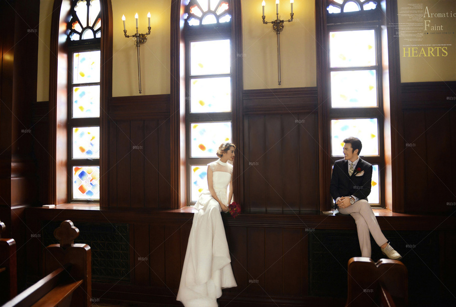 点击大图看下一张：圣丹尼的爱情 婚纱摄影
