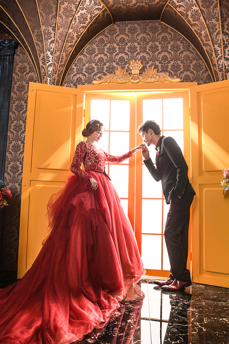 点击大图看下一张：爱情城堡 婚纱摄影