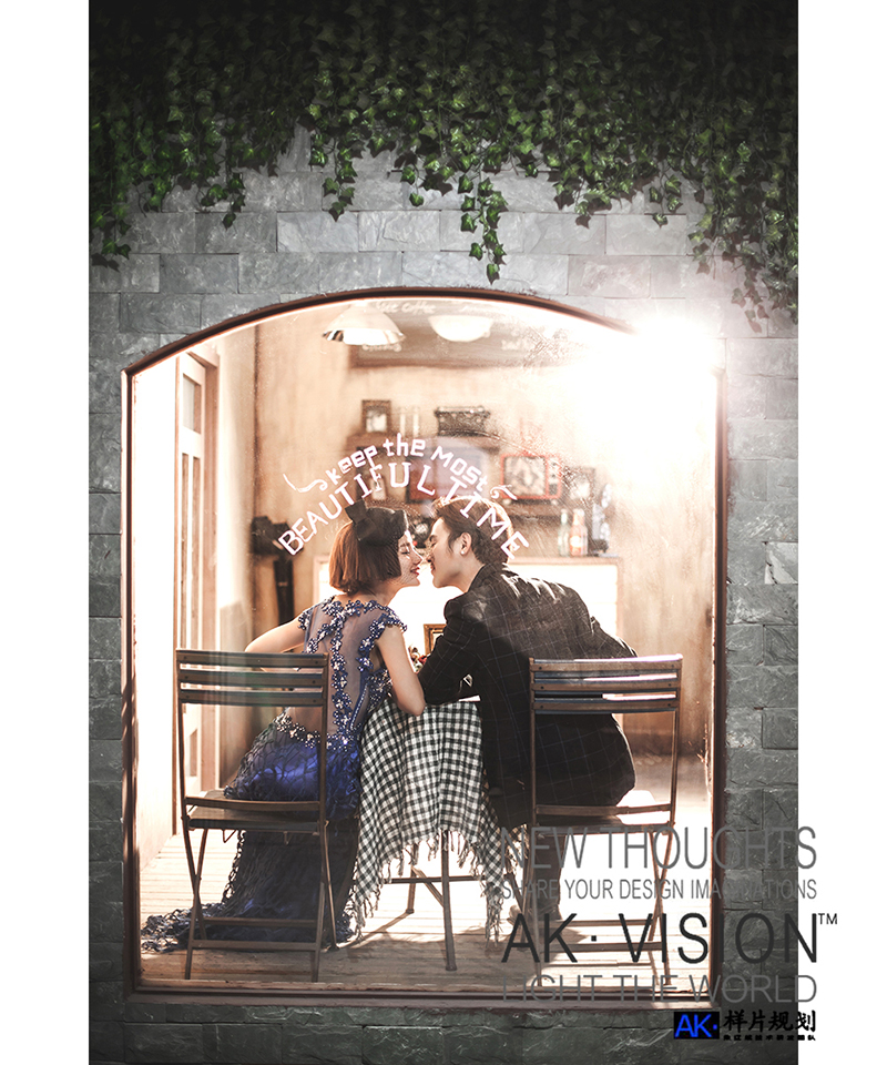 点击大图看下一张：浓浓情意 婚纱摄影