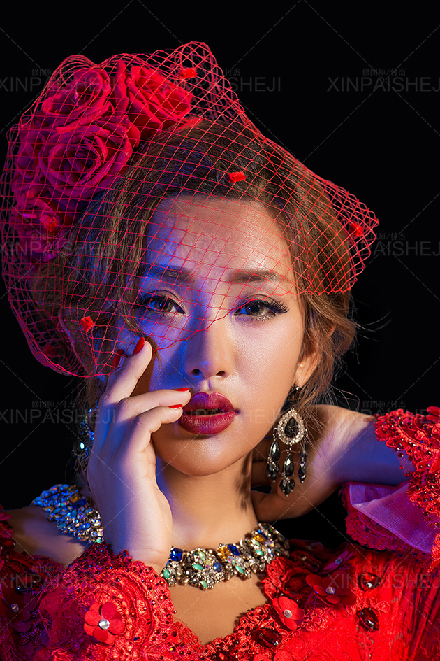 点击大图看下一张:玫瑰的爱 婚纱摄影