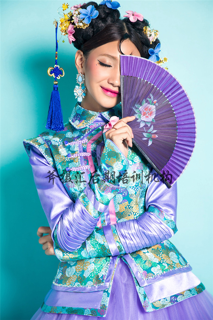 点击大图看下一张:时光的隆咚锵 婚纱摄影