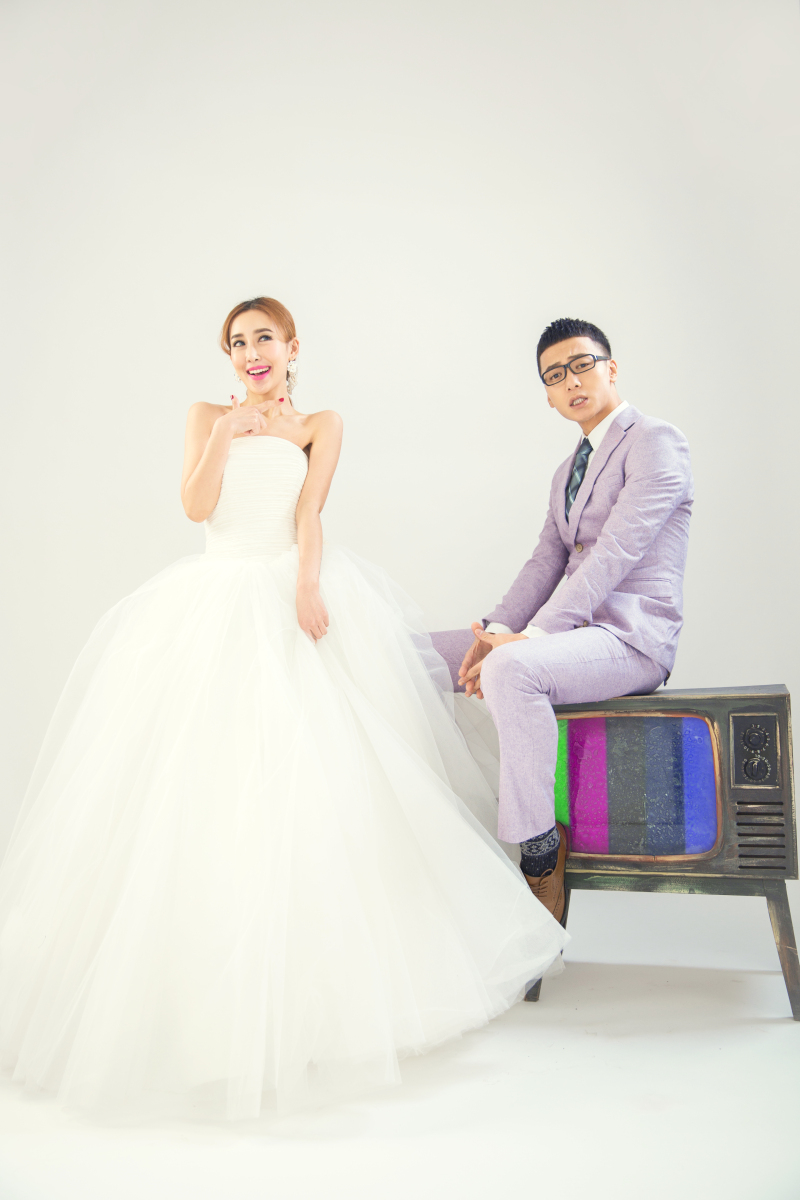 点击大图看下一张：小清新 婚纱摄影