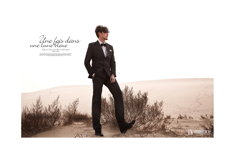 点击大图看下一张:沙漠情缘 婚纱摄影