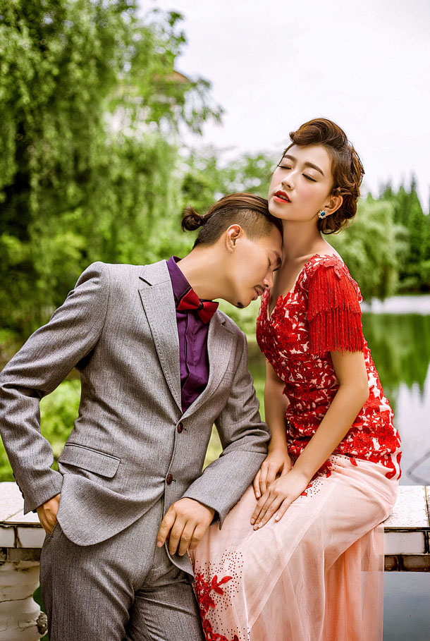 点击大图看下一张：美丽爱情 婚纱摄影