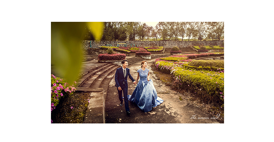 点击大图看下一张:幸福花车 婚纱摄影