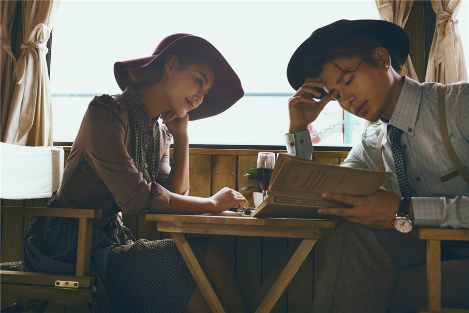 点击大图看下一张:幸福之旅 婚纱摄影