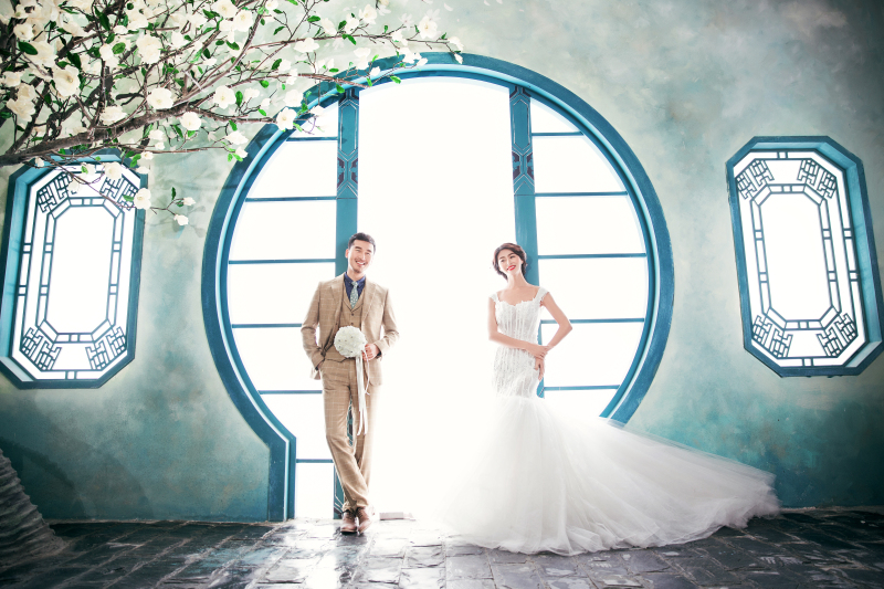 点击大图看下一张：淡淡的幸福 婚纱摄影