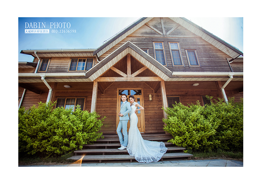 点击大图看下一张：相约恋人 婚纱摄影