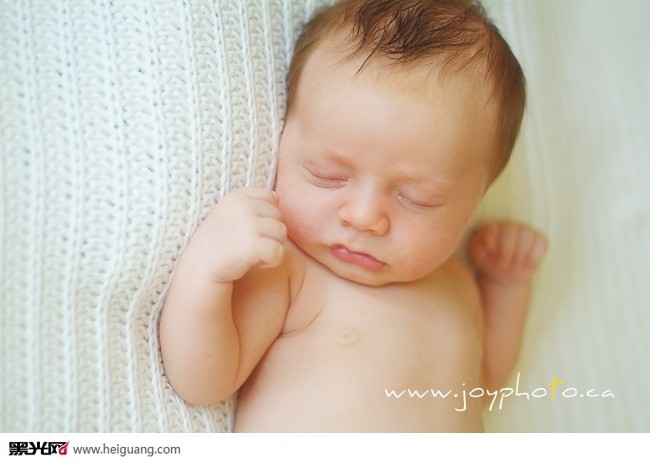 点击大图看下一张：Baby 30 Days 儿童摄影
