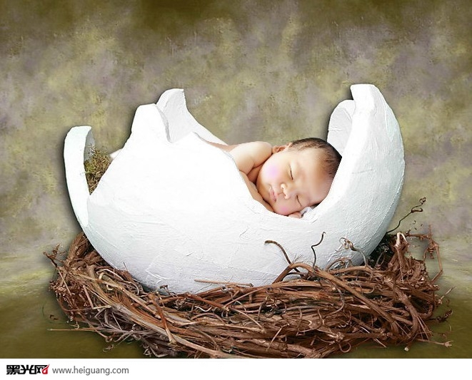 点击大图看下一张：百天 儿童摄影