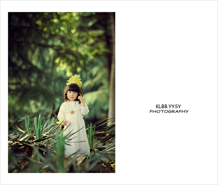 点击大图看下一张：Forest princess 儿童摄影