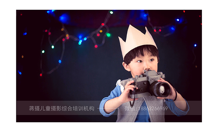 点击大图看下一张：小小摄影师 儿童摄影
