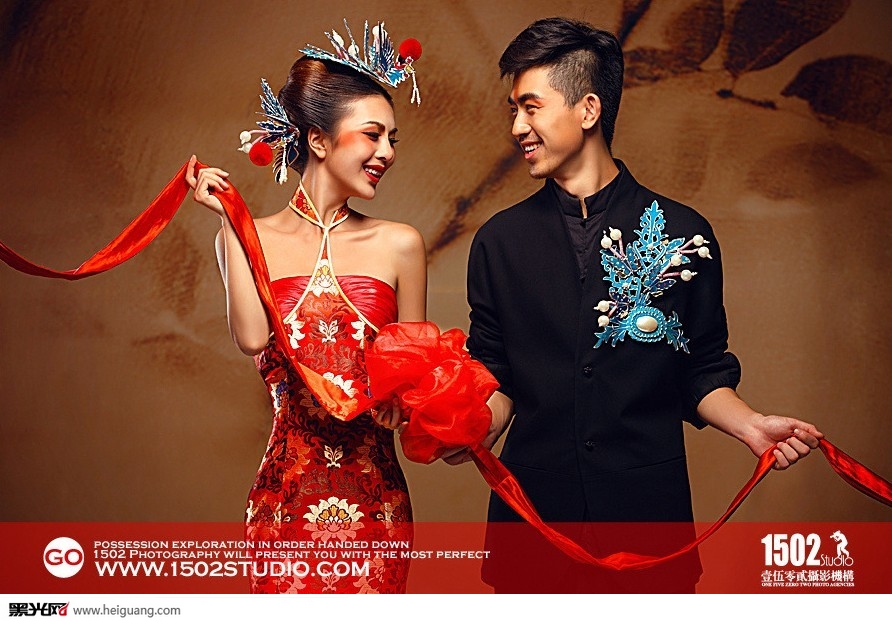 点击大图看下一张:金鳳還巢 化妆造型