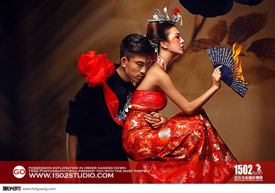 点击大图看下一张:金鳳還巢 化妆造型