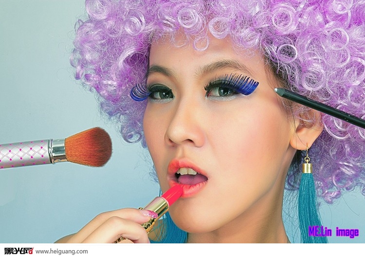 点击大图看下一张:晗妆 化妆造型