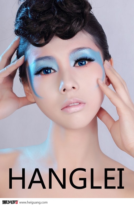 点击大图看下一张:心情彩妆 化妆造型