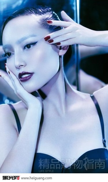点击大图看下一张:精品女人 化妆造型