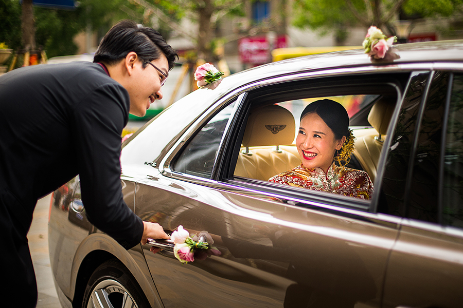 点击大图看下一张：中式婚礼 婚礼跟拍