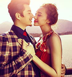 邂逅
	
		作者：翁建军