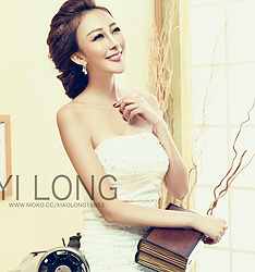 昔日情怀
	
		作者：易隆