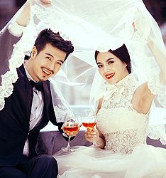 我们结婚了
	
		作者：翁SIR