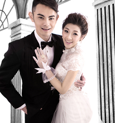 浮华
	
		作者：易隆