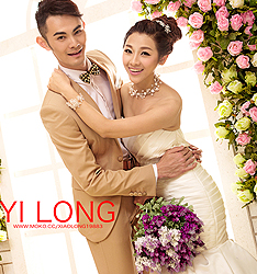 花莫之夏
	
		作者：易隆