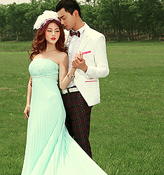 恋暖春
	
		作者：冯世华