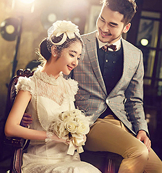 复古光年
	
		作者：金夫人婚纱摄影