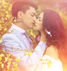 蓝色恋歌
	
		作者：冯世华