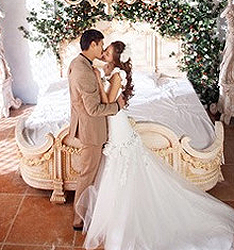 香草屋外
	
		作者：星座婚纱摄影