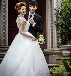 爱
	
		作者：青岛爱拉摄影