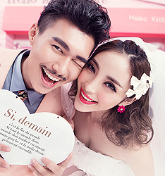 咖啡屋
	
		作者：V格摄视觉文化